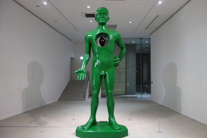 7. El Hombre con Corazón. Foto - 紳士のお小遣いワードロープ (Armario de bolsillo para caballeros)