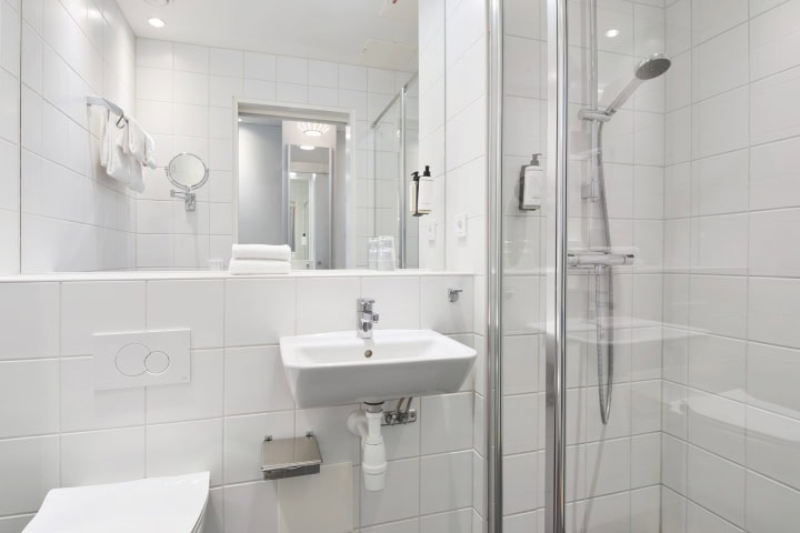8. Baño en el Hotel IKEA. Foto - IKEA Hotell