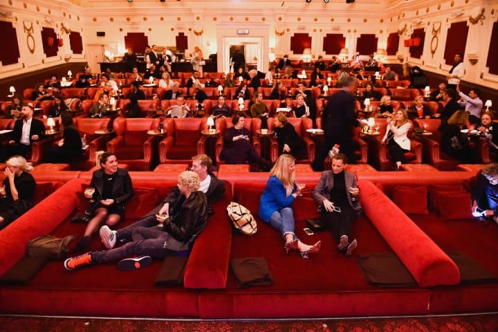 9. Nuevos asientos en el Electric Cinema. Foto - u/Palana (Reddit)