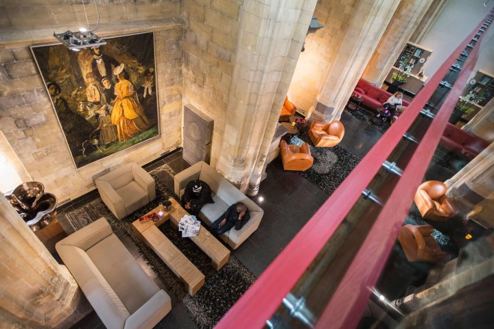 10. Vestíbulo en Kruisherenhotel Maastricht. Foto - Alamy