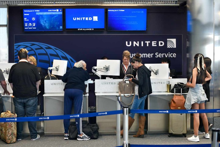 3. Compra de boletos en United Airlines. Foto - People