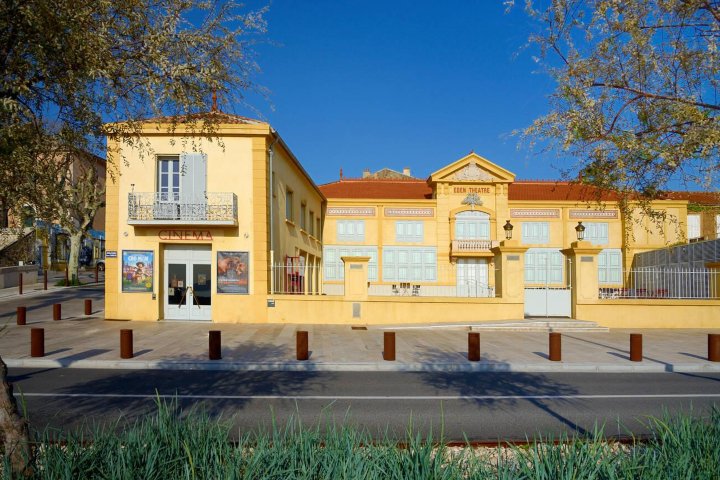 4. Eden-Théâtre. Foto - Alamy