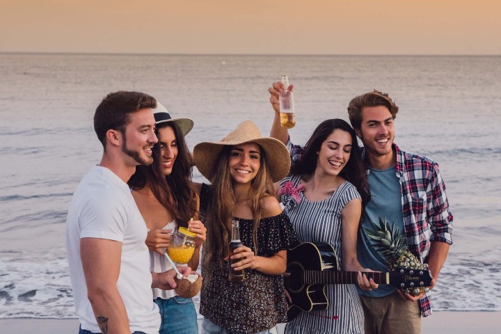 5. Amigos en la playa. Foto - @hospedajedosuenos (Instagram)