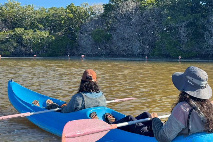 5. Amigas en Los Guardianes de Dzinintún. Foto - @guardianesdzinintun (Instagram)