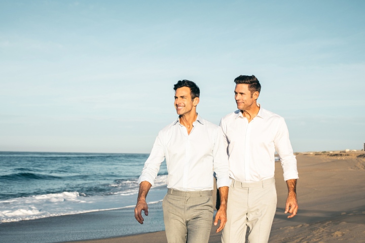6. Pareja en playa de Nobu. Foto - Nobu Los Cabos (Facebook)
