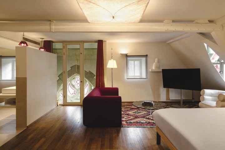 7. Habitación en el Kruisherenhotel Maastricht. Foto - Kruisherenhotel Maastricht (Expedia)