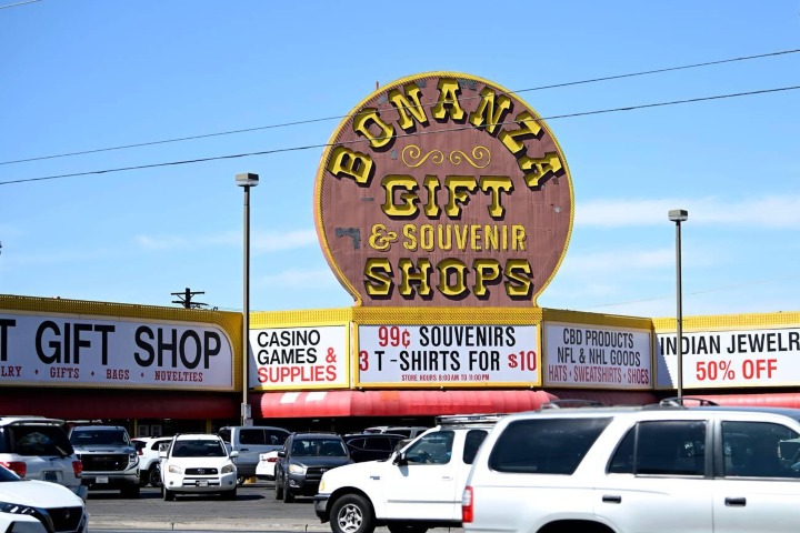 8. Bonanza Gift Store. Foto - Alamy