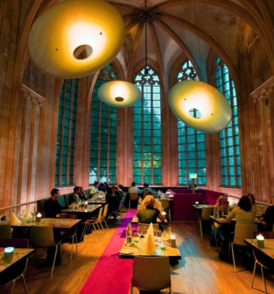KRUISHERENHOTEL MAASTRICHT, EL MONASTERIO CONVERTIDO EN HOTEL
