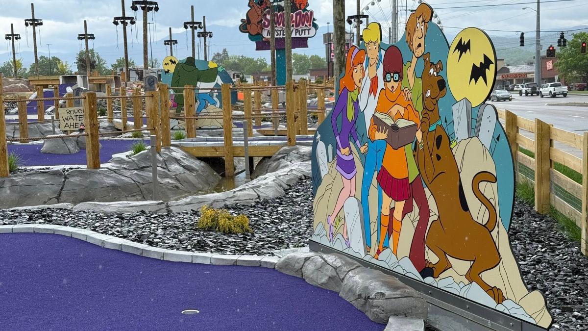 SCOOBY-DOO! MYSTERY PUTT