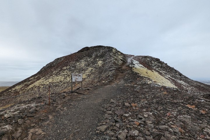 1. Volcán Thrihnukagigur. Foto - u/TenaciousT_428 (Reddit)