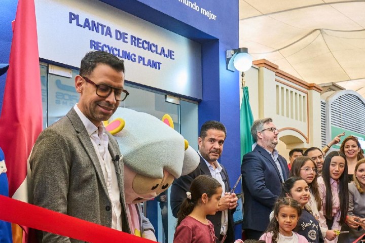 1. Inauguración de planta de reciclaje en KidZania Cuicuilco. Foto - @m.empresarial (Instagram)