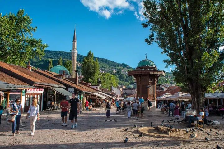 2. Mercado de Baščaršija en Sarajevo. Foto - Back-Packer