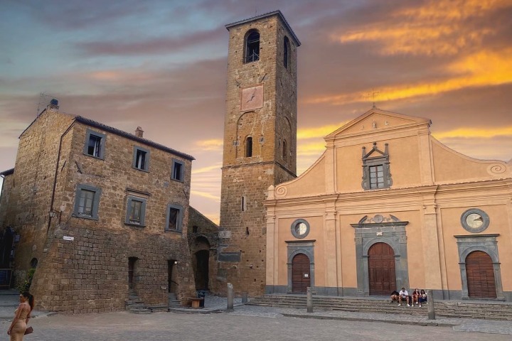 2. Piazza San Donato. Foto - @civita_di_bagnoregio (Instagram)