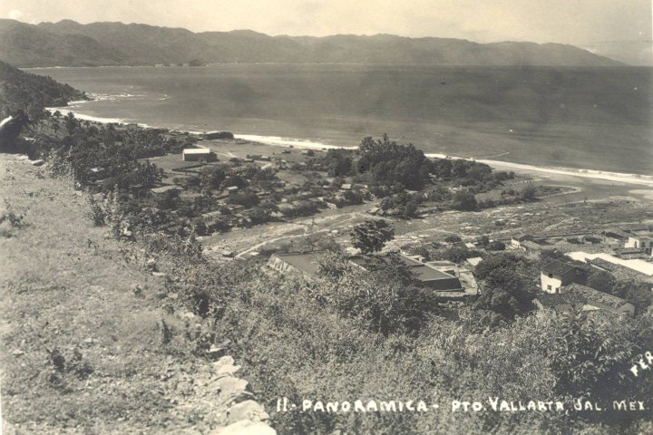 3. Antigua fotografía de Puerto Vallarta. Foto - Puerto Vallarta y Riviera Nayarit