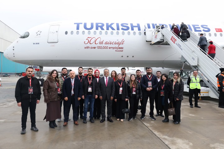 4. Invitados en la ceremonia del avión 50 de Turkish. Foto - Turkish Airlines