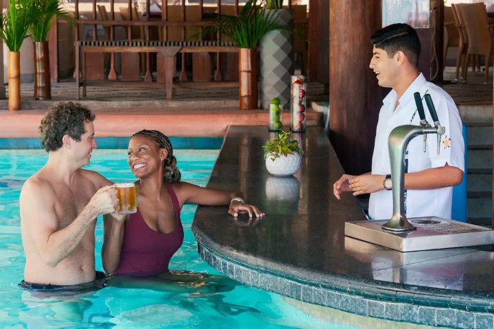 4. Manatees. Foto - Hyatt