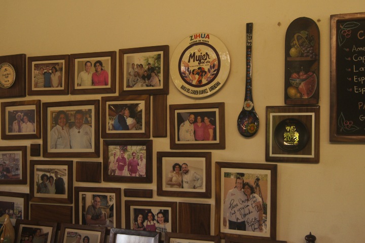 5. Fotografías y recuerdos de Carmelita. Foto - Gus Espinosa