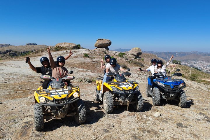 6. Cerro de las Comadres con cuatrimotos. Foto - Turismo Alternativo En Guanajuato (Facebook)
