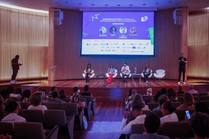 6. Charla en el Museo del Mañana. Foto - @festival_criabrasil (Instagram)
