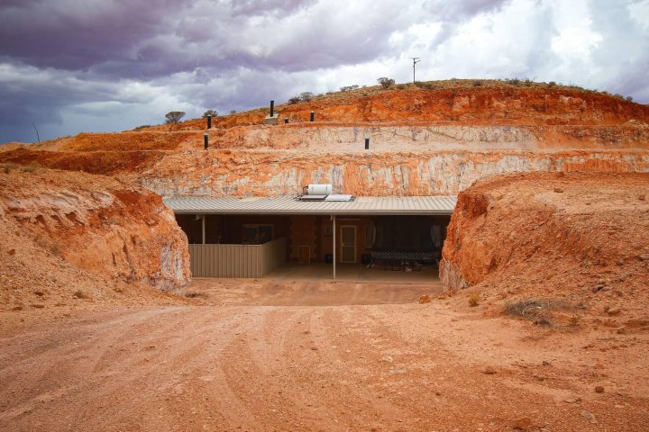 7. Entrada a casa de Coober Pedy. Foto - Alamy