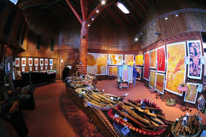7. Centro Cultural Uluru-Kata Tjuta. Foto - Alamy