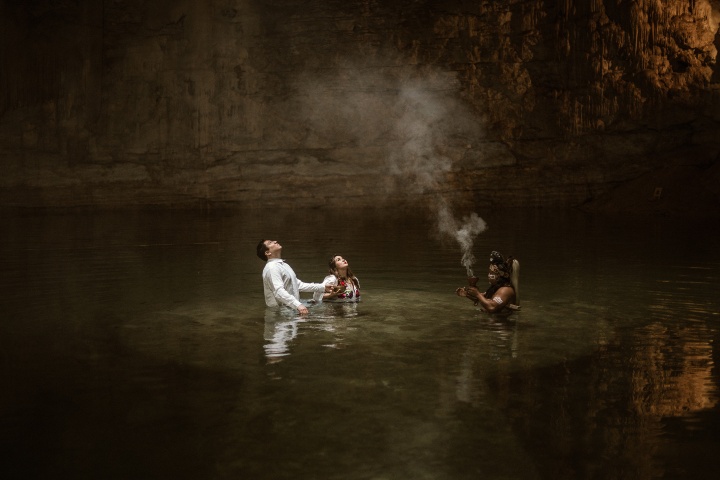7. Boda maya en cenote. Foto - Gabo Preciado