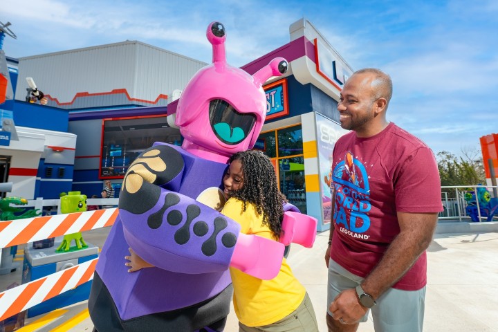 7. Familia en LEGO Galaxy. Foto - Visit San Diego (Facebook)