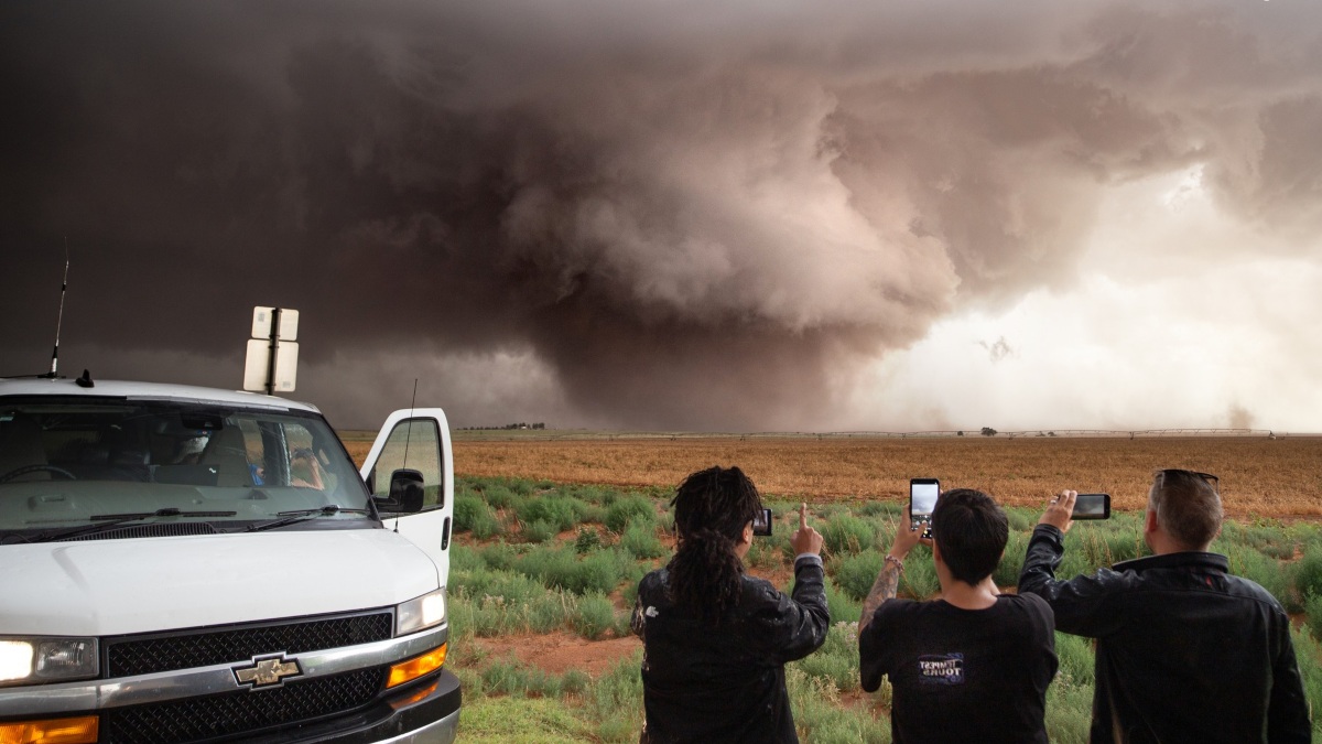 COMO ES UN TOUR APRA CASAR TORMENTAS