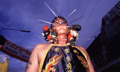 EL FESTIVAL DE PHUKET, CUANDO LA FE ATRAVIESA EL CUERPO