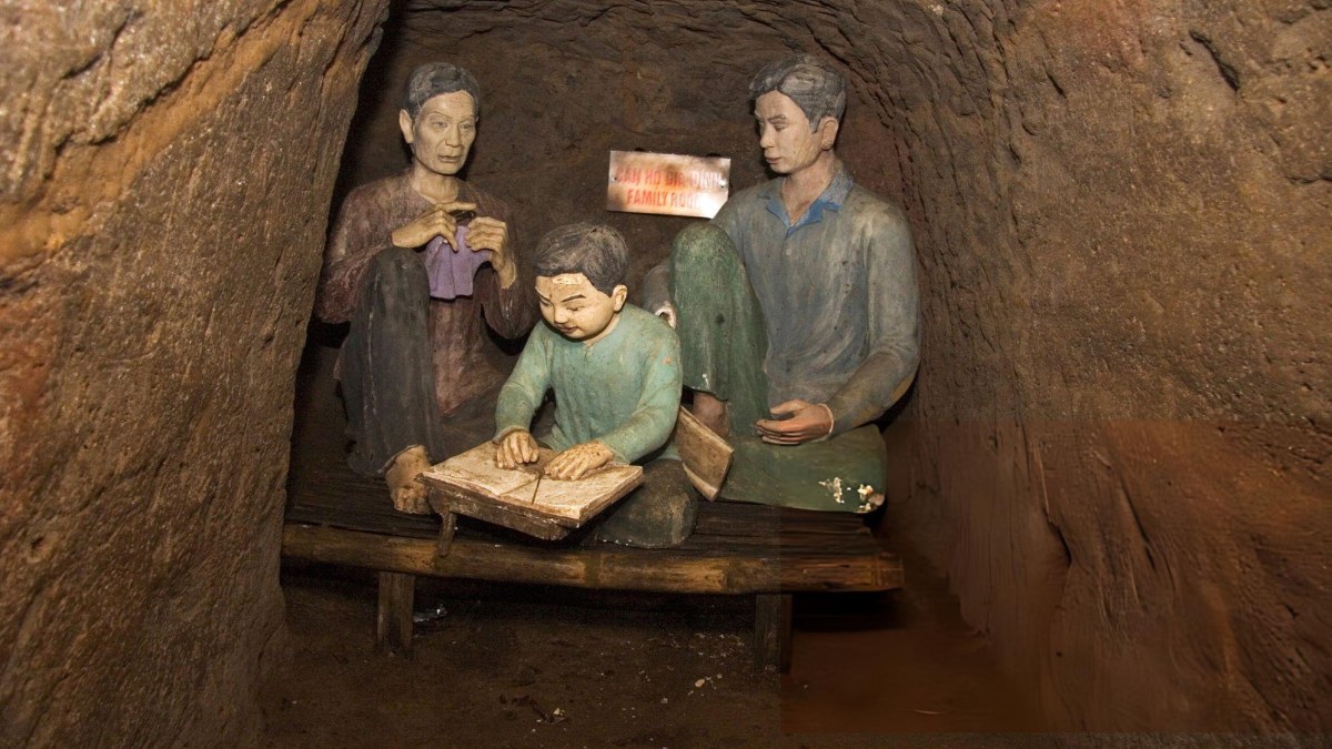 LOS TÚNELES DE VINH MOC