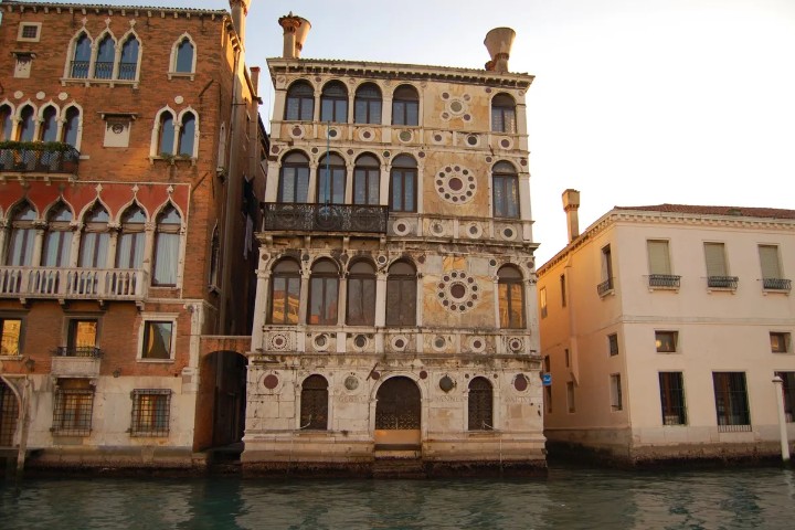 1. El Ca’ Dario en Venecia. Foto - WahooArt