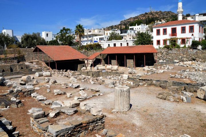 1. Ruinas del Mausoleo de Halicarnaso. Foto - Alamy