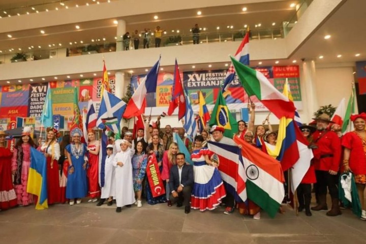 1. Anuncio del Festival de Comunidades Extranjeras 2026. Foto - Noticias de Querétaro