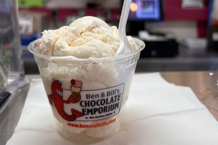 1. Helado de langosta en Ben and Bill's. Foto - Yelp