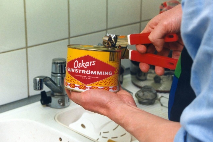 2. Lata de surströmming. Foto - Alamy