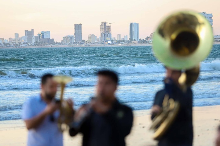 2. Banda en Mazatlán. Foto - Alamy