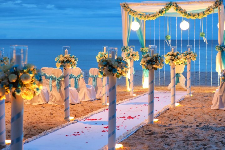 2. Decoración de boda en la playa. Foto - Shutterstock