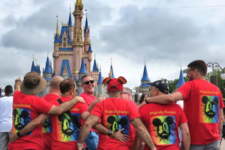 3. Red Shirt Pride Day. Foto - El Closet LGBT
