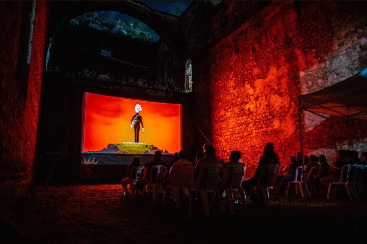 4. Proyección durante el Festival Internacional de Cine de Taxco. Foto - @ecocinemasolar (Instagram)