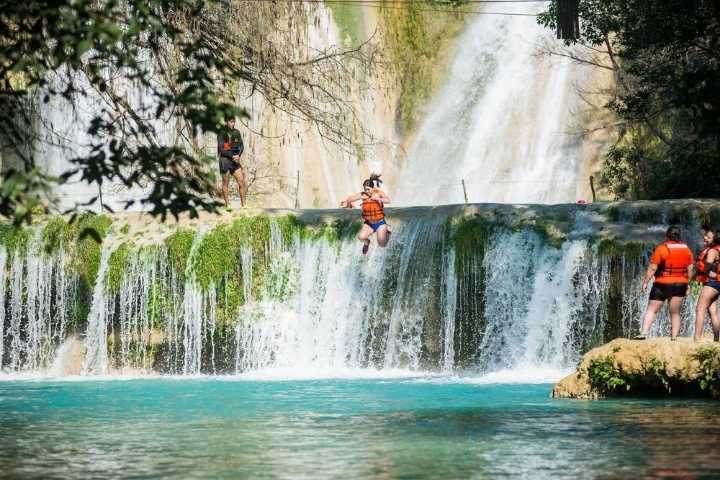 5. Cascada de Michos en Huasteca Potosina. Foto - Huasteca Adventure (Facebook)