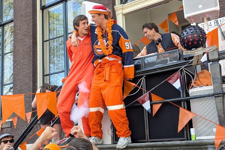 6. DJ en el Koningsdag. Foto - @anastasia.karpenko_ (Instagram)
