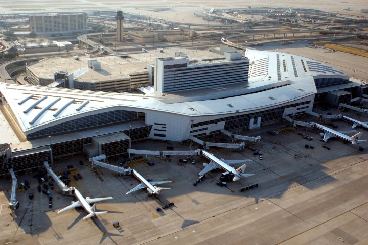 6. Aeropuerto Internacional Dallas Fort Worth. Foto - Paslay Group