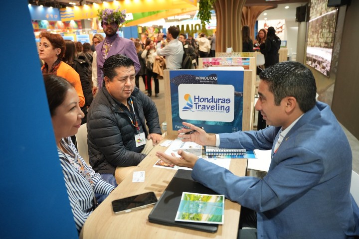 6. Stand de negocios de Honduras en el FITUR 2026. Foto - Instituto Hondureño de Turismo (Facebook)
