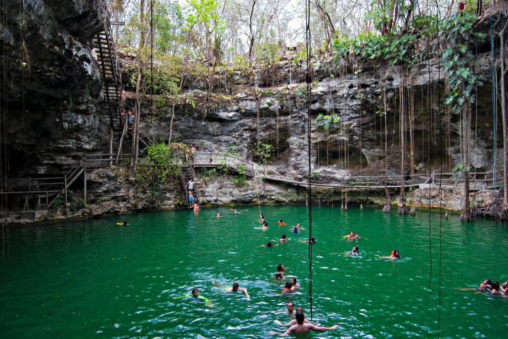 7. Cenote X-Canché. Foto - Alamy