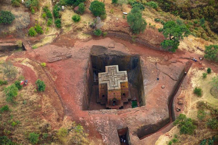 Iglesia de San Jorge, Lalibela. Foto - yannarthusbertrand2.org