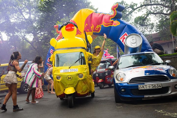 7. Salida del TukTuk Tournament. Foto - @tuktuktournament (Instagram)