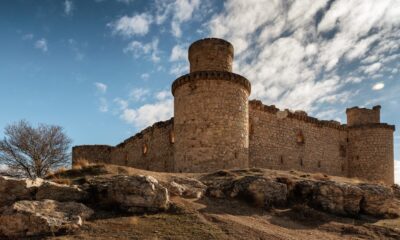 EL CASTILLO DE BARCIENCE, EN TOLEDO, ESPAÑA