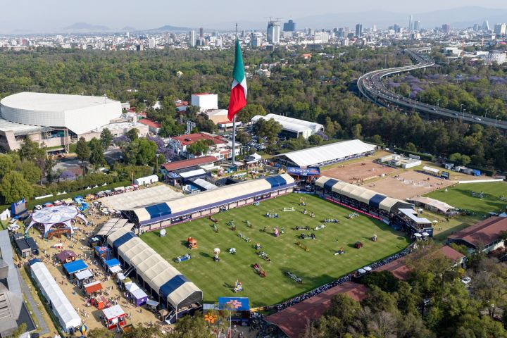 1. Campo Marte. Foto - @longinesgctmexico_gnp (Instagram)