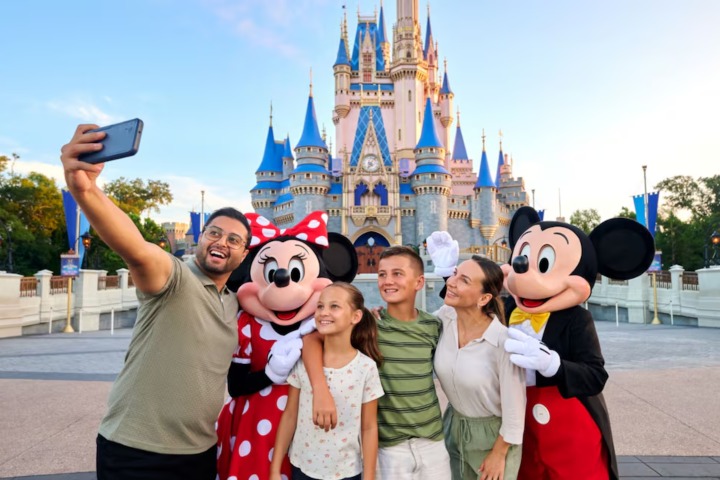 2. Viajeros en Walt Disney World Resort. Foto - Disney World