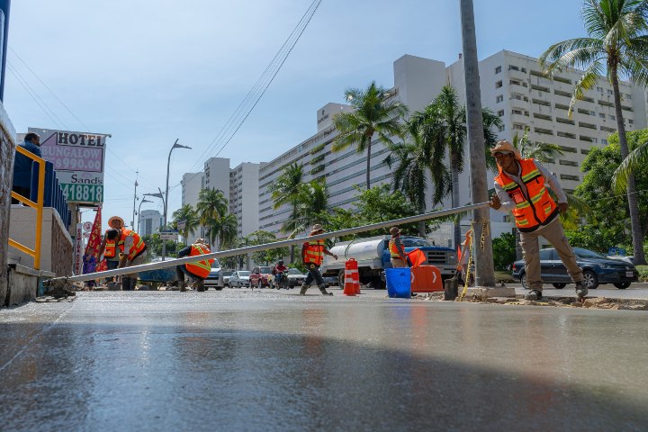 3. Construcción de calles en Acapulco. Foto - @fonatur.infraestructura (Instagram)